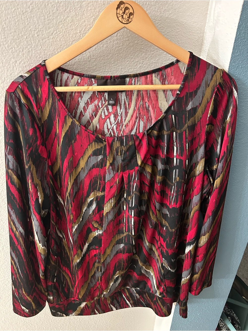 Dana Buchman Red and Black Printed Scoop Neck Blouse size large